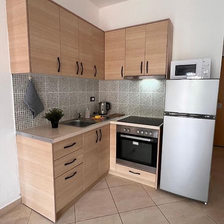 Lilly'S Apartment Plazh Durres Ngoại thất bức ảnh
